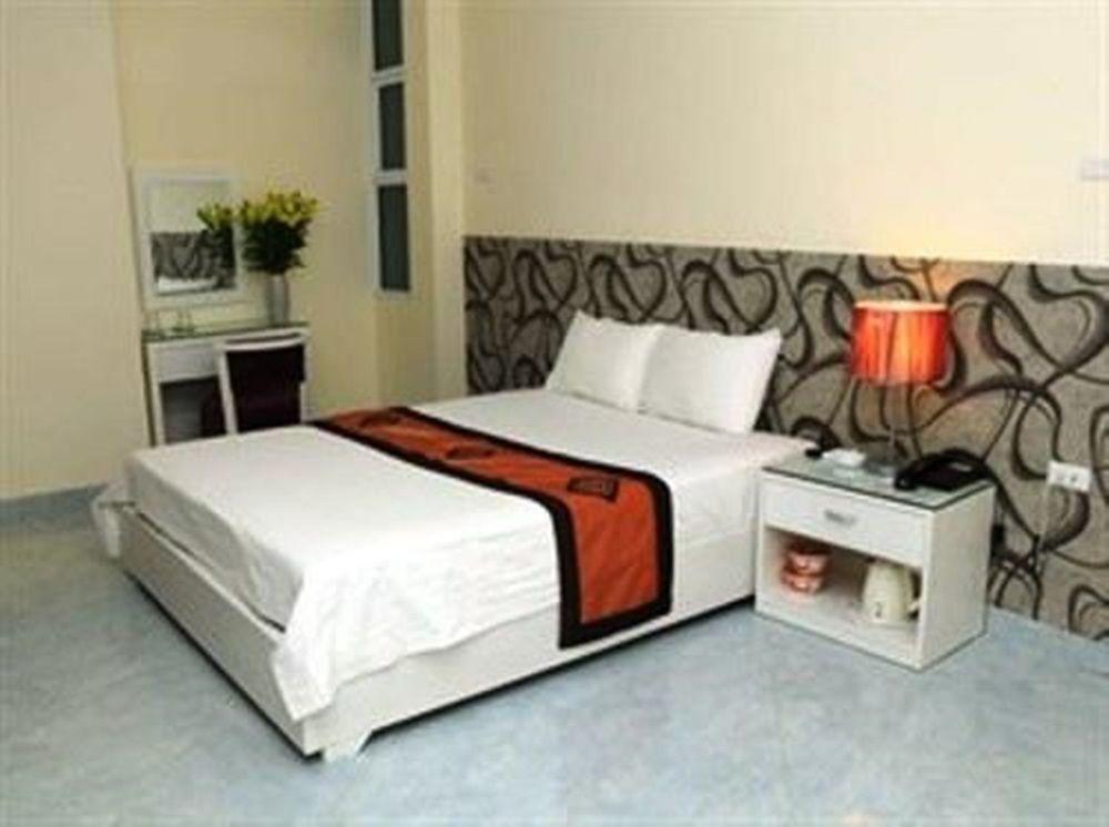 Phu Nhuan Hotel Hanoi Eksteriør bilde